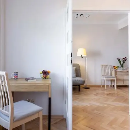 Appartement Plac Konstytucji 4, Centrum